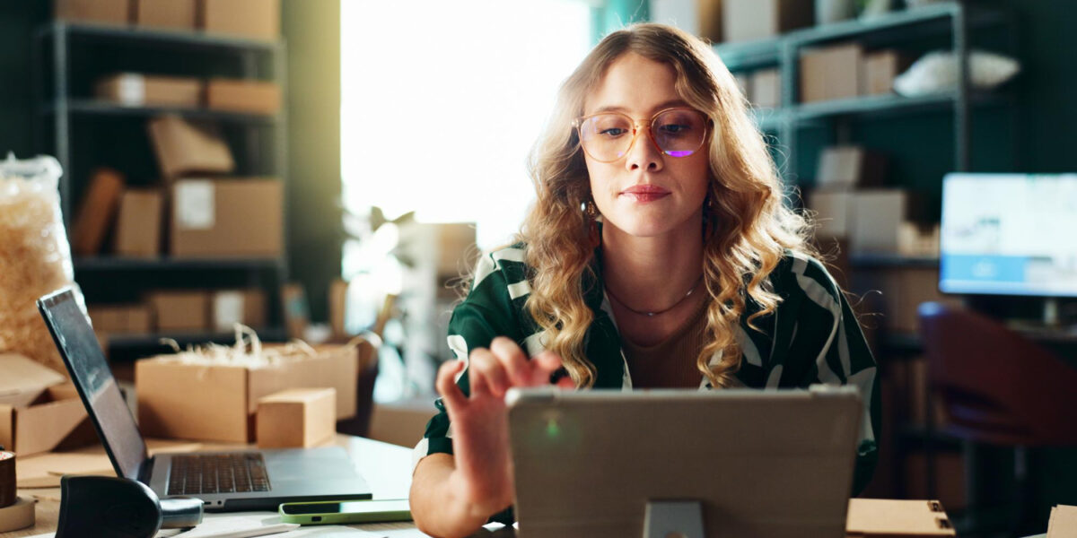 Tani sklep internetowy WooCommerce dla małej firmy